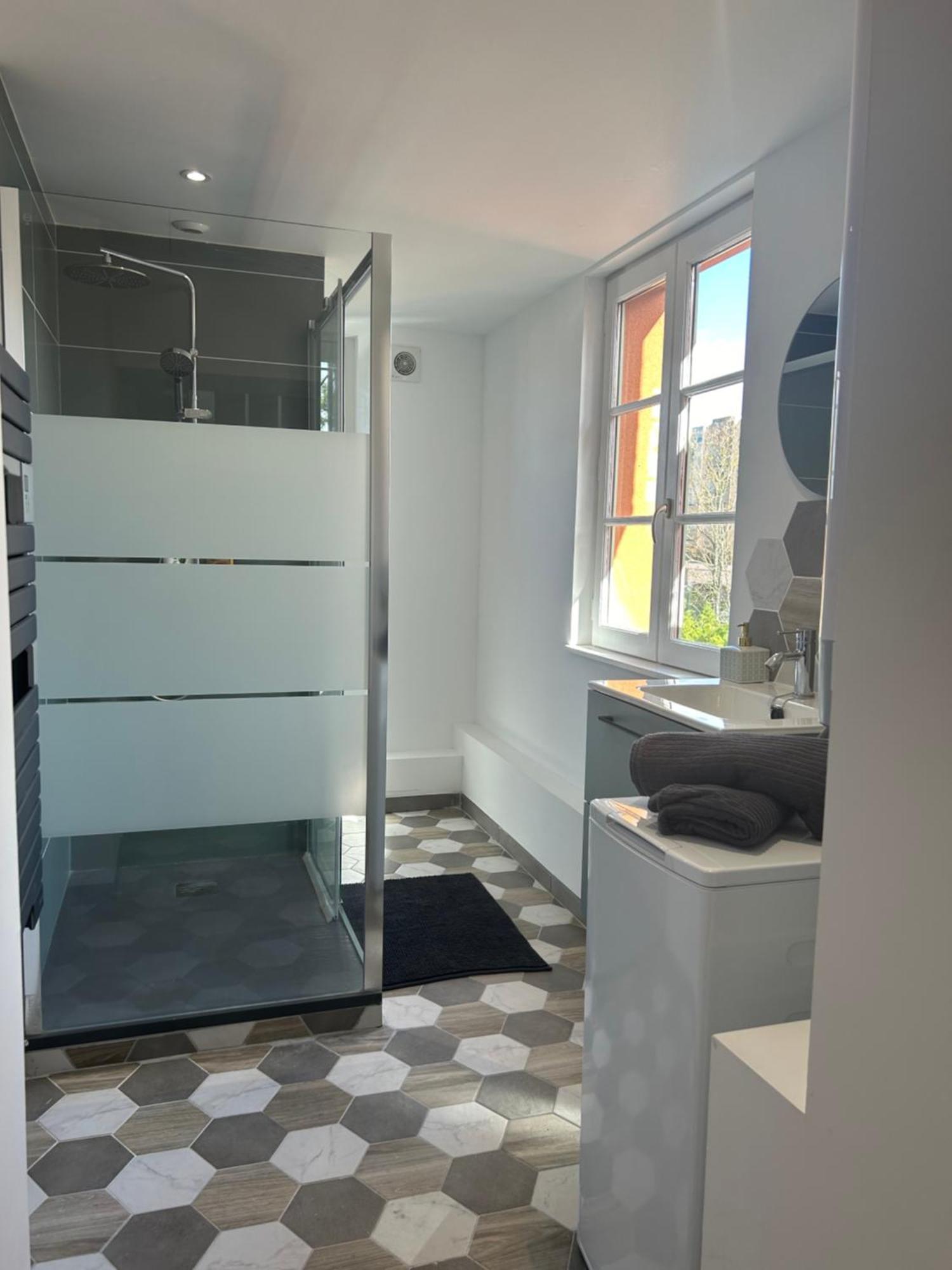 Le Rive Droite Proche Gare Parking Facile Apartment Монтобан Екстериор снимка