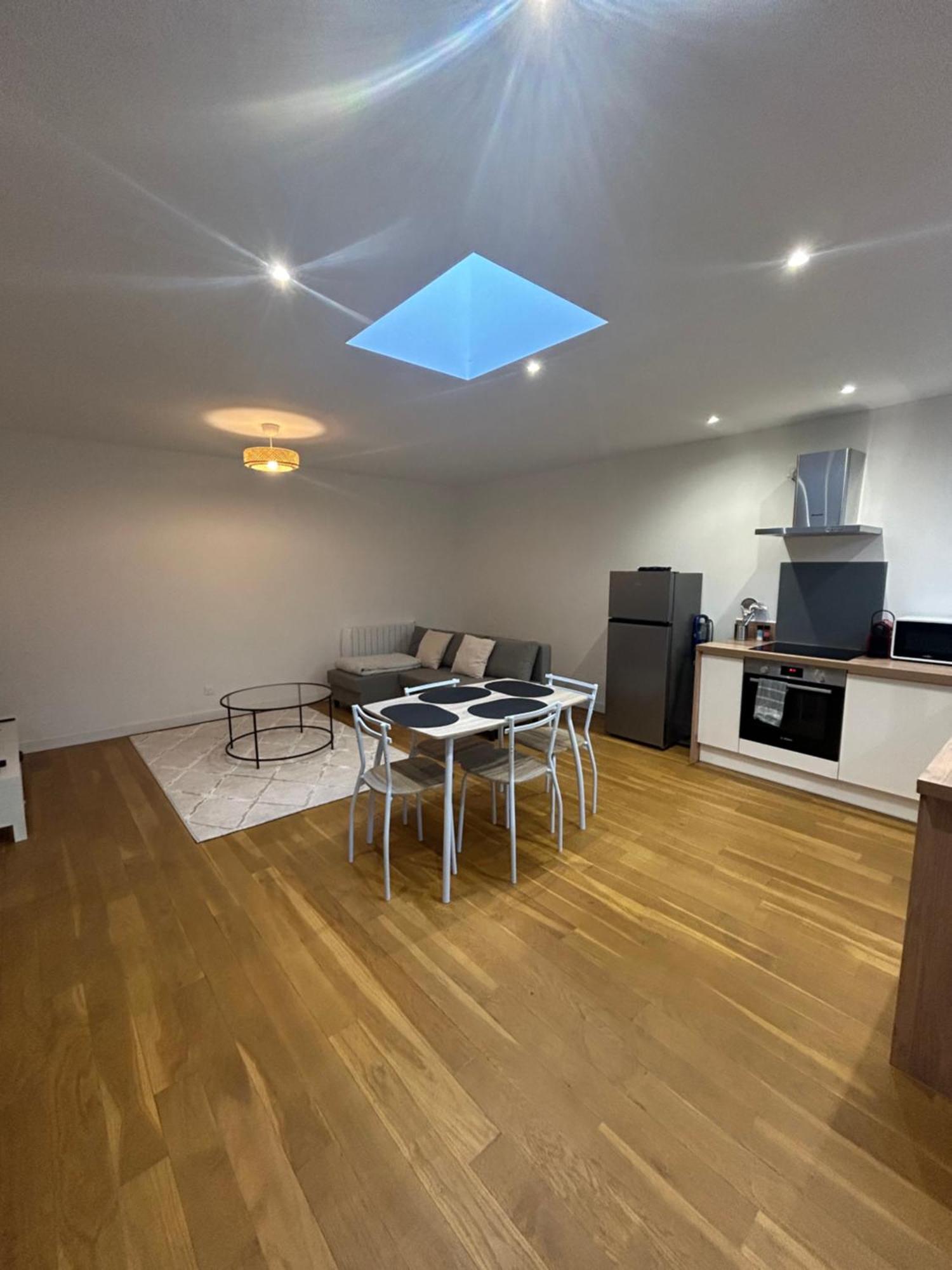 Le Rive Droite Proche Gare Parking Facile Apartment Монтобан Екстериор снимка